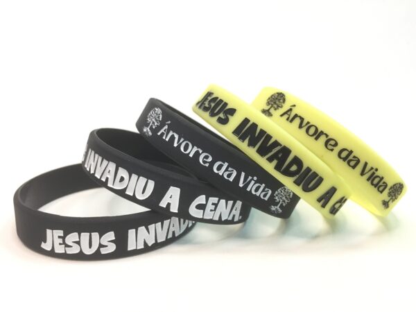 Pulseira Jesus invadiu a cena